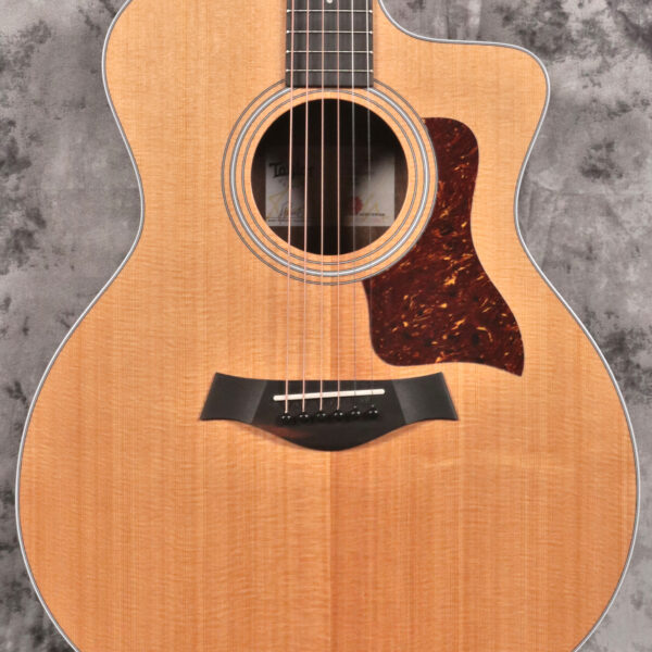 Taylor 214ce