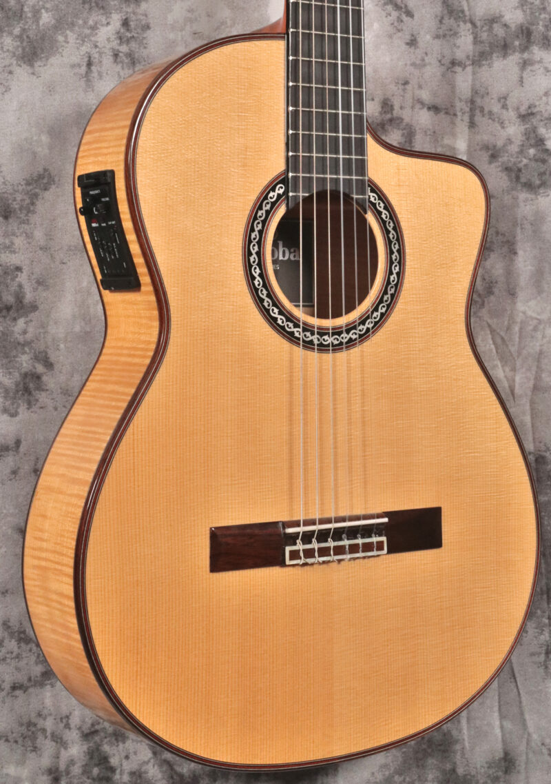 Used Cordoba GK Pro - Image 2