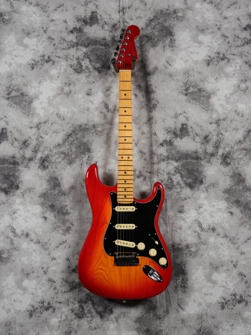 USED Fender American Ultra Luxe Stratocaster® - Image 4