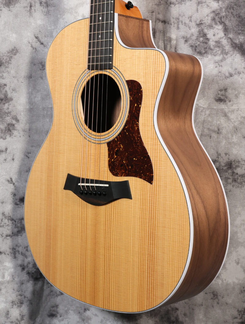 Taylor 214ce - Image 3