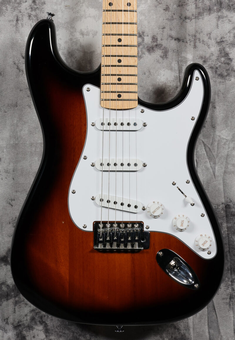 USED Squier 2021 Affinity Stratocaster