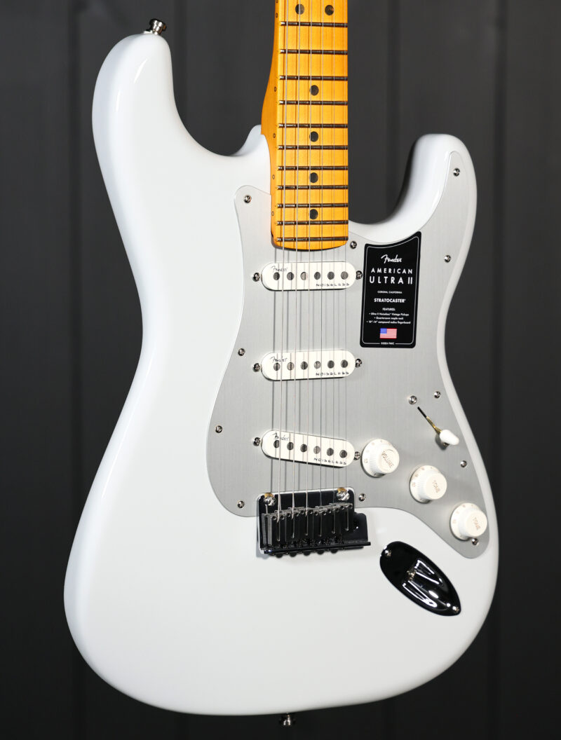 Fender American Ultra II Stratocaster® - Image 2