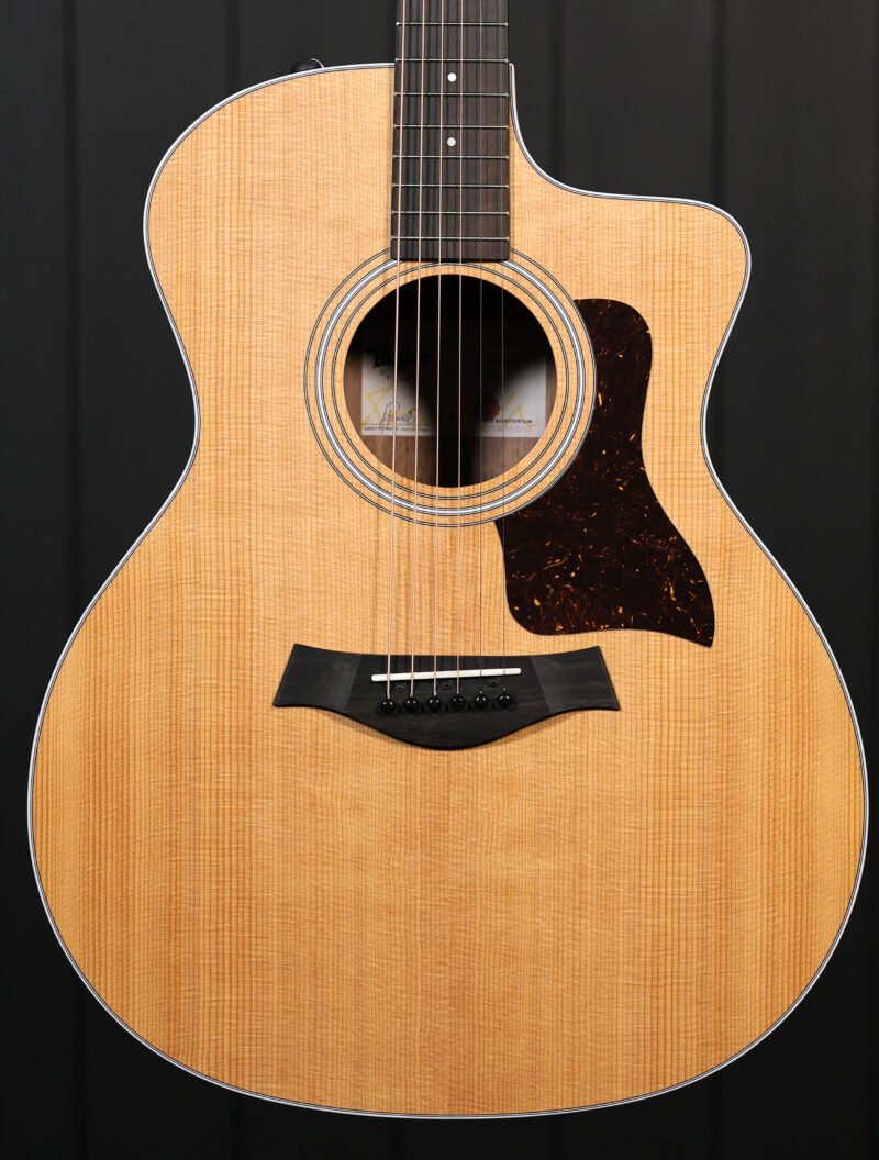 Taylor 214ce