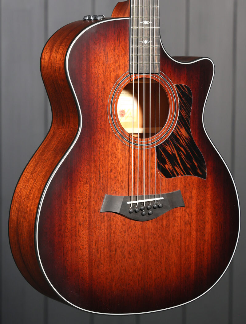 Taylor 324ce Baritone-8 LTD - Image 2