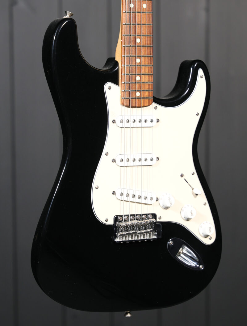 USED Fender 2002 Standard Stratocaster - Image 2