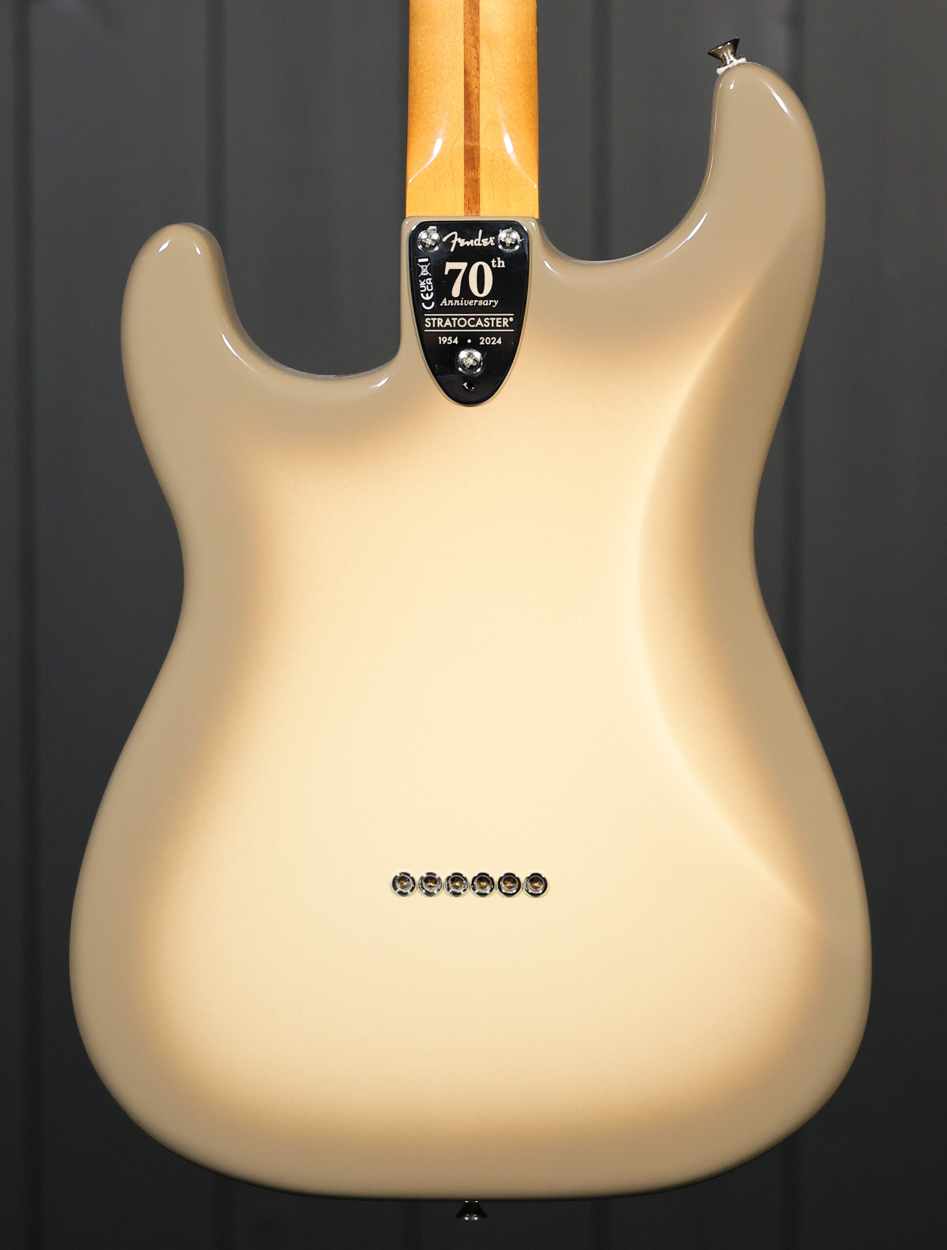 Fender 70th Anniversary Vintera® II Antigua Stratocaster® - Image 5