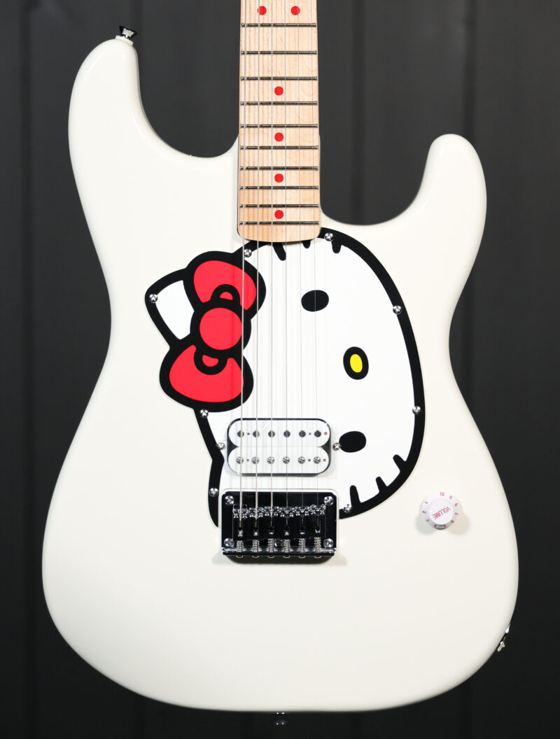 Squier FSR Hello Kitty® Stratocaster®