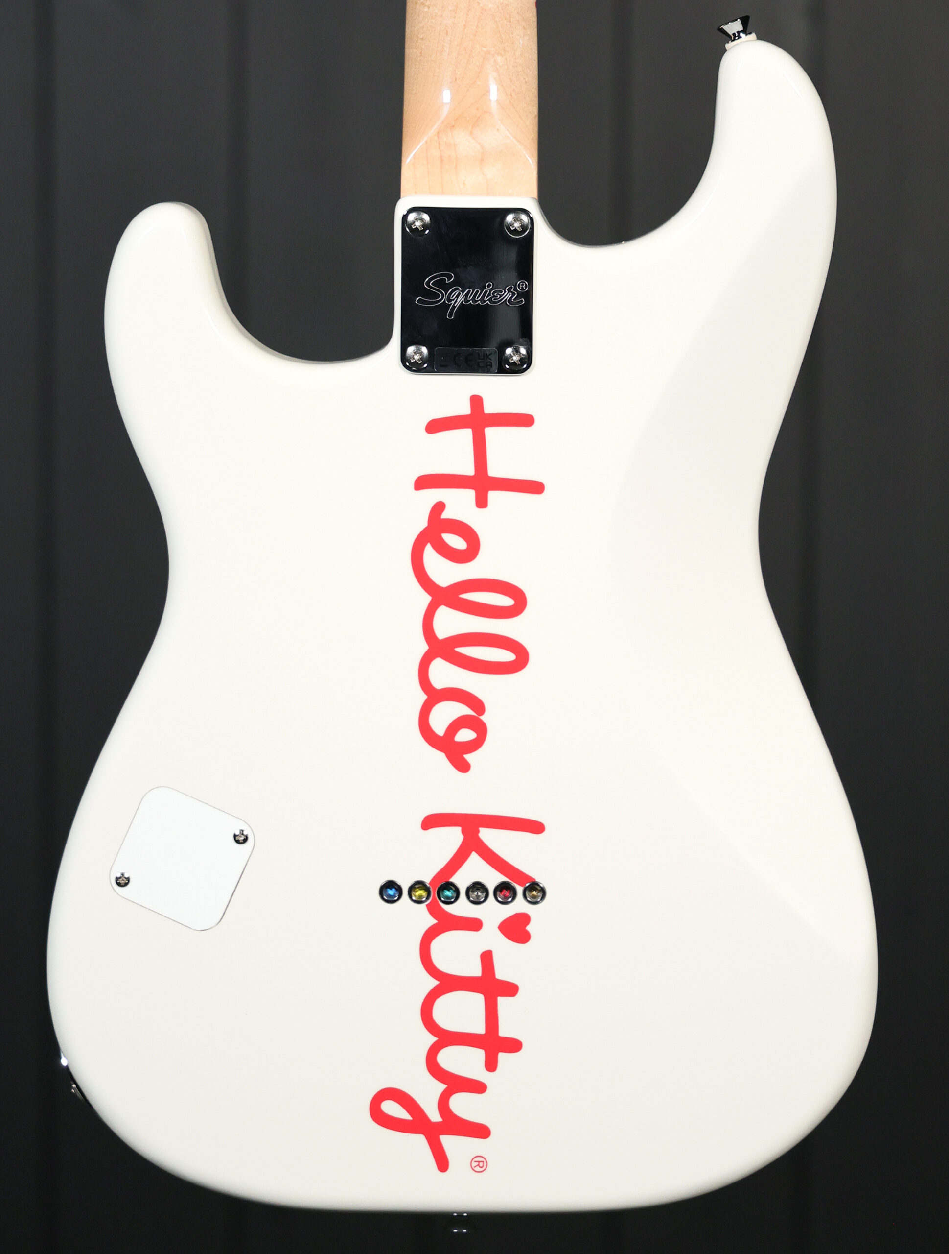 Squier FSR Hello Kitty® Stratocaster® - Image 5