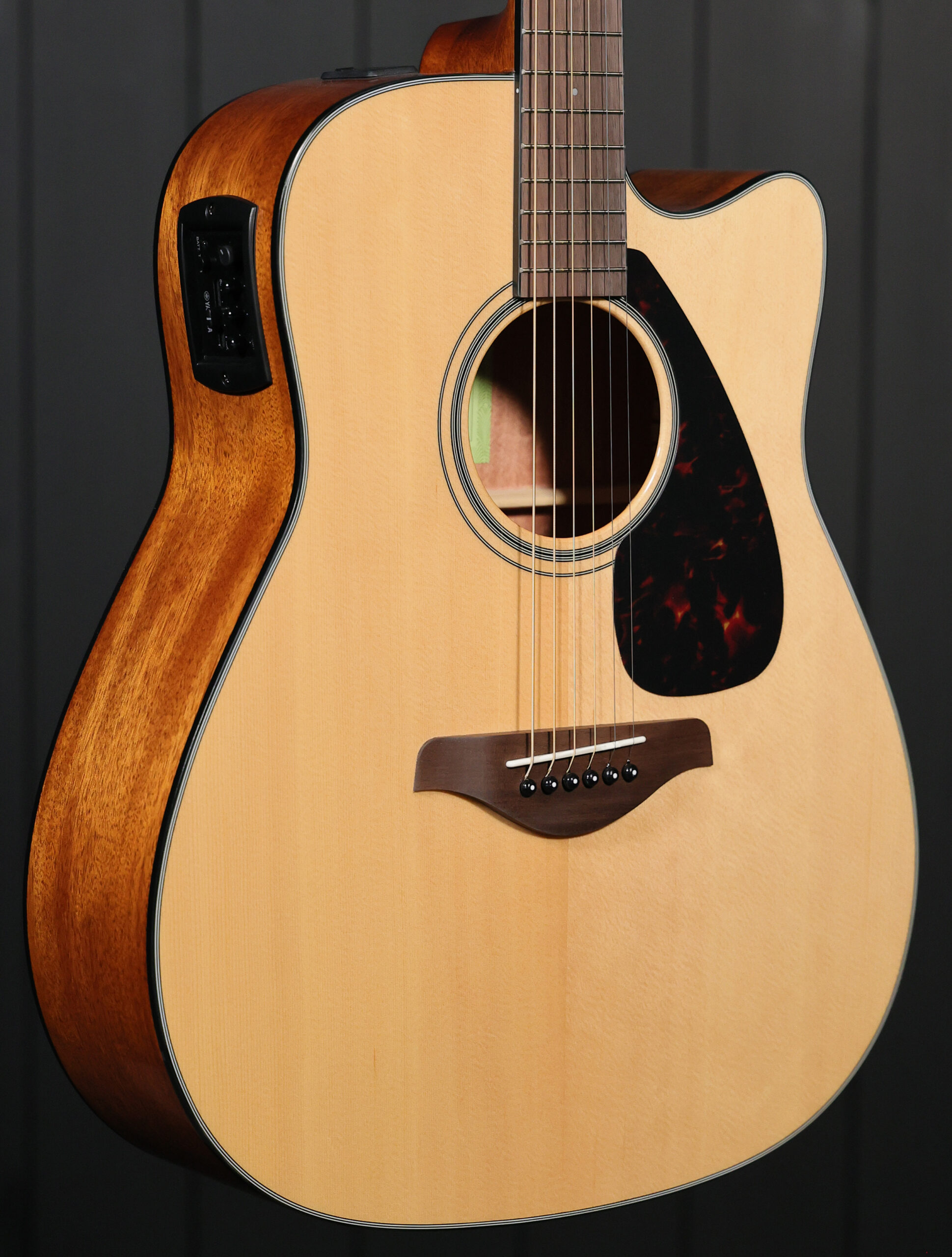 Yamaha FGX800C - Image 2