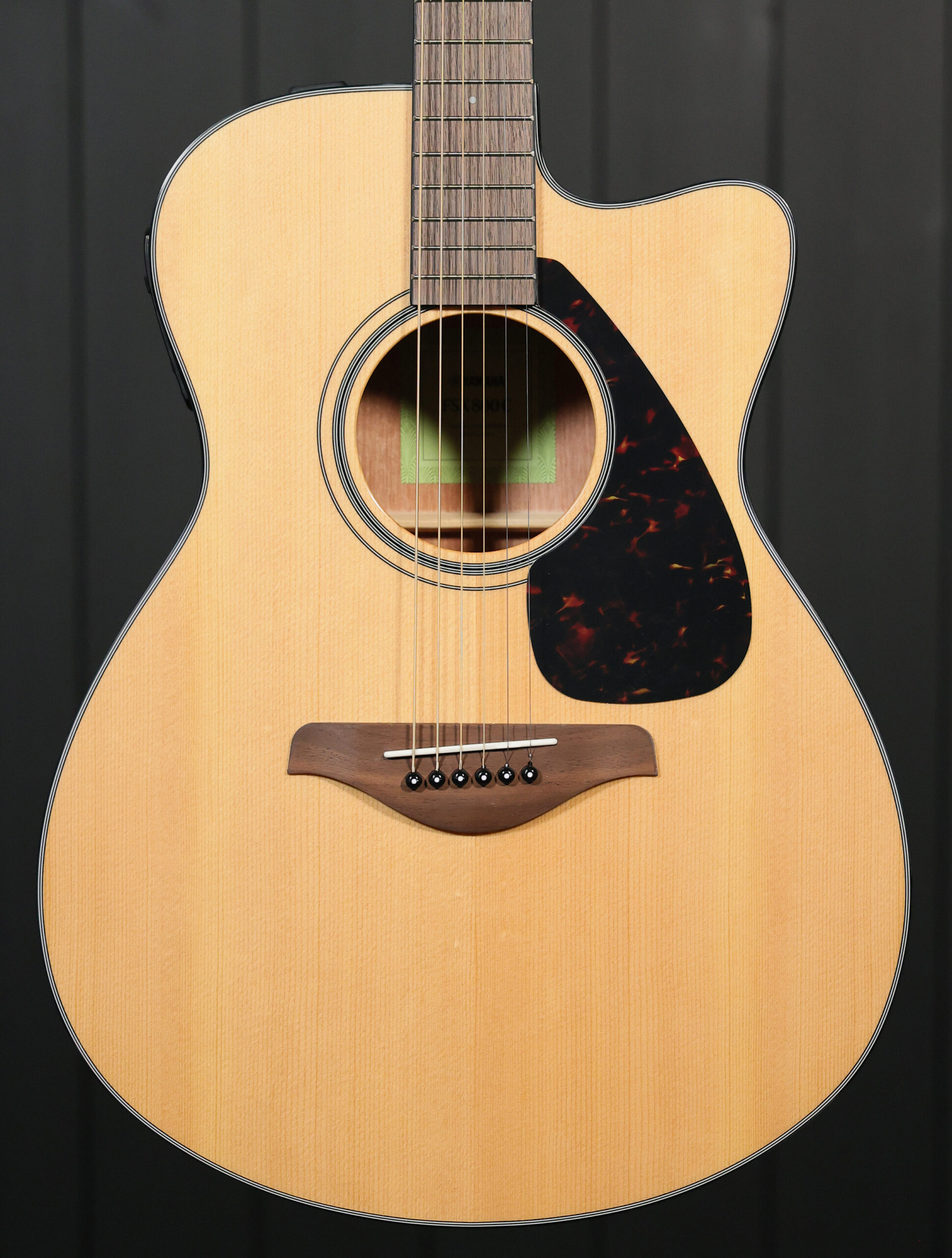 Yamaha FSX800C
