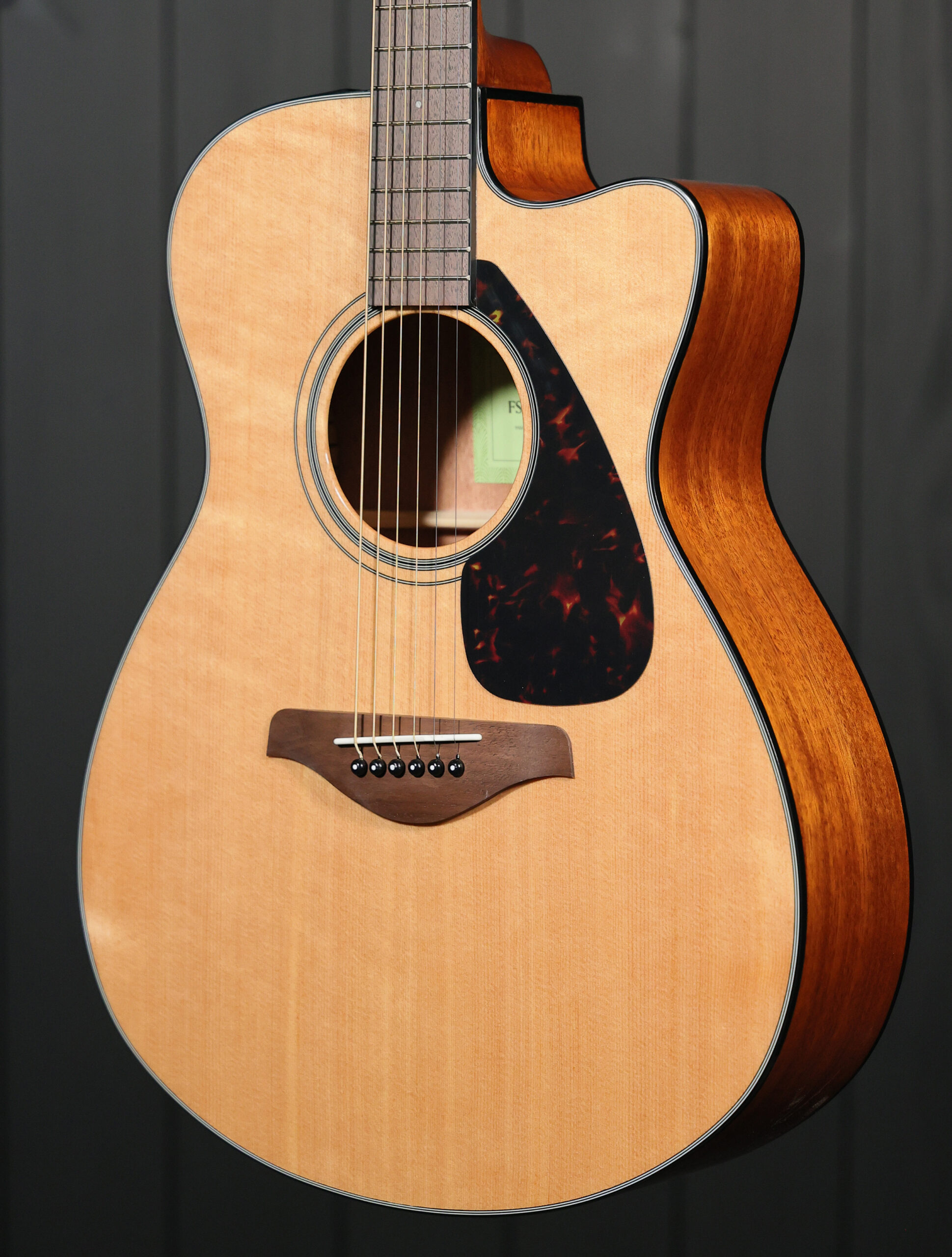 Yamaha FSX800C - Image 3