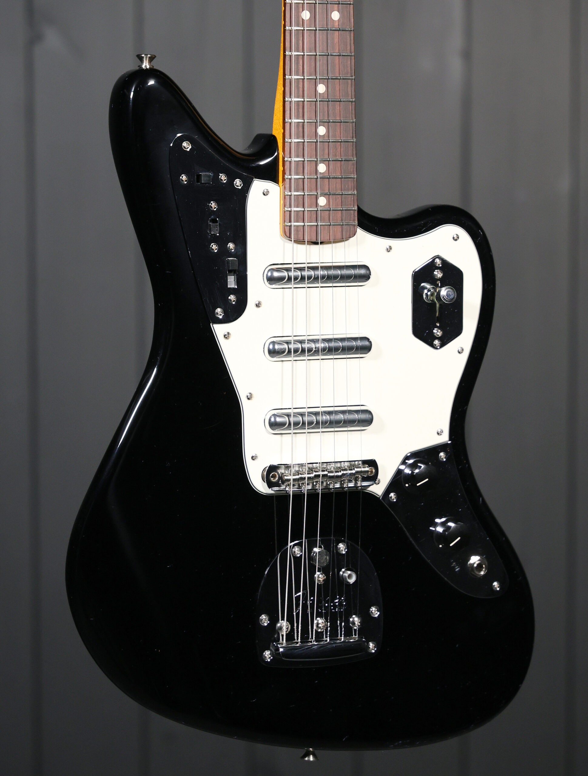 Fender Limited Edition Johnny Marr Signature Special Jaguar® - Image 2