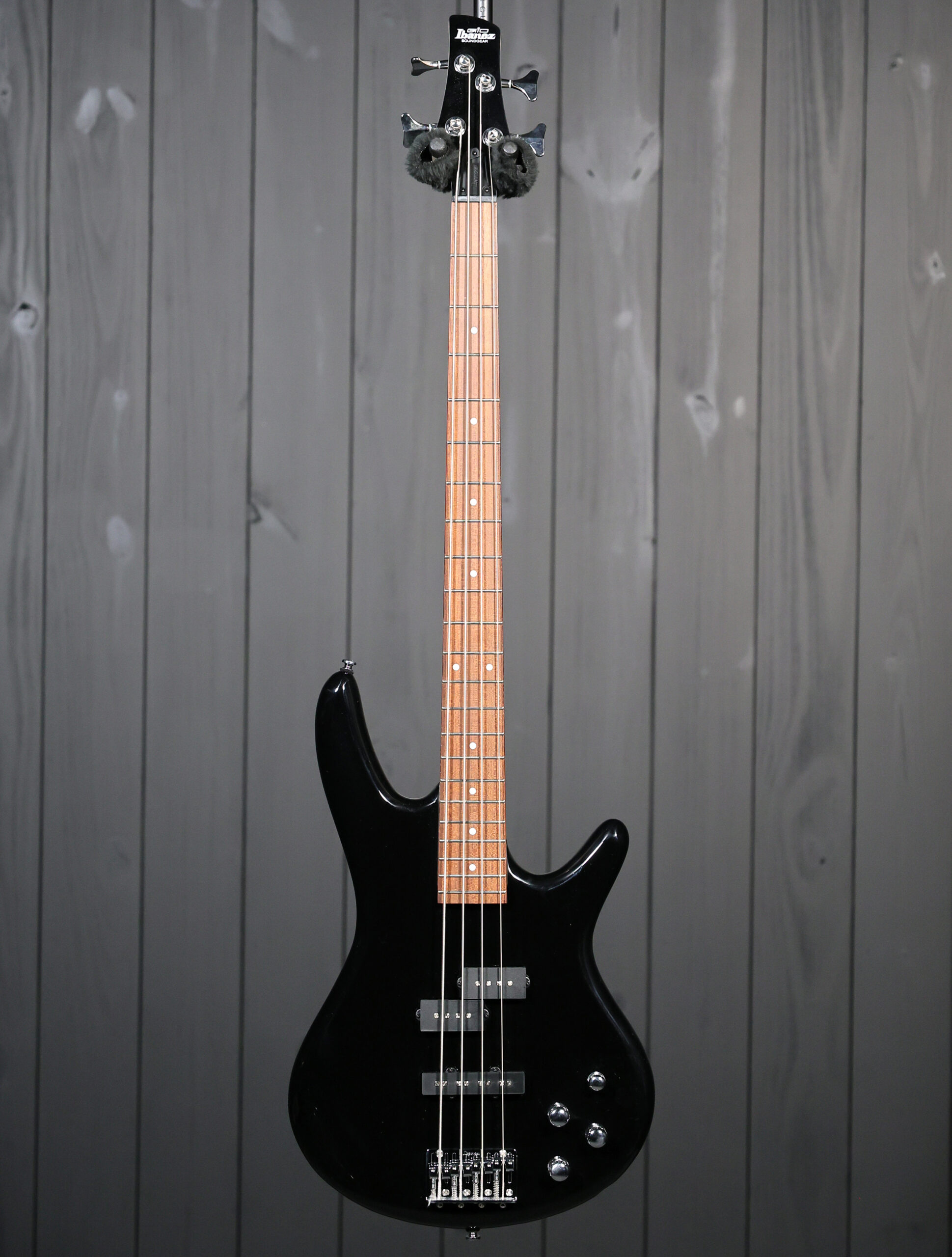 Ibanez GSR200 - Image 4