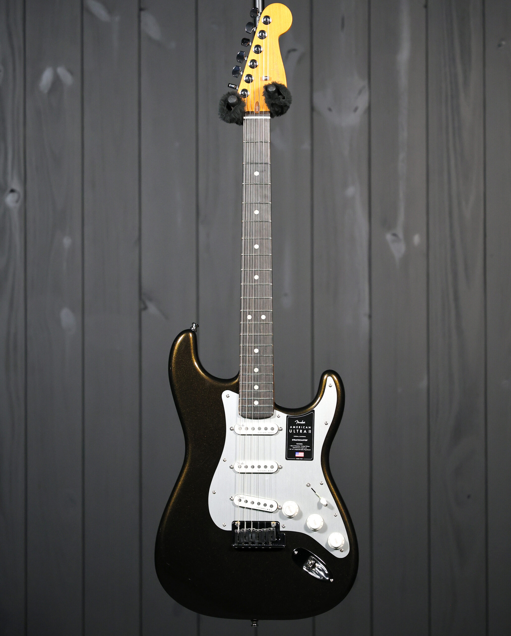 Fender American Ultra II Stratocaster® - Image 4