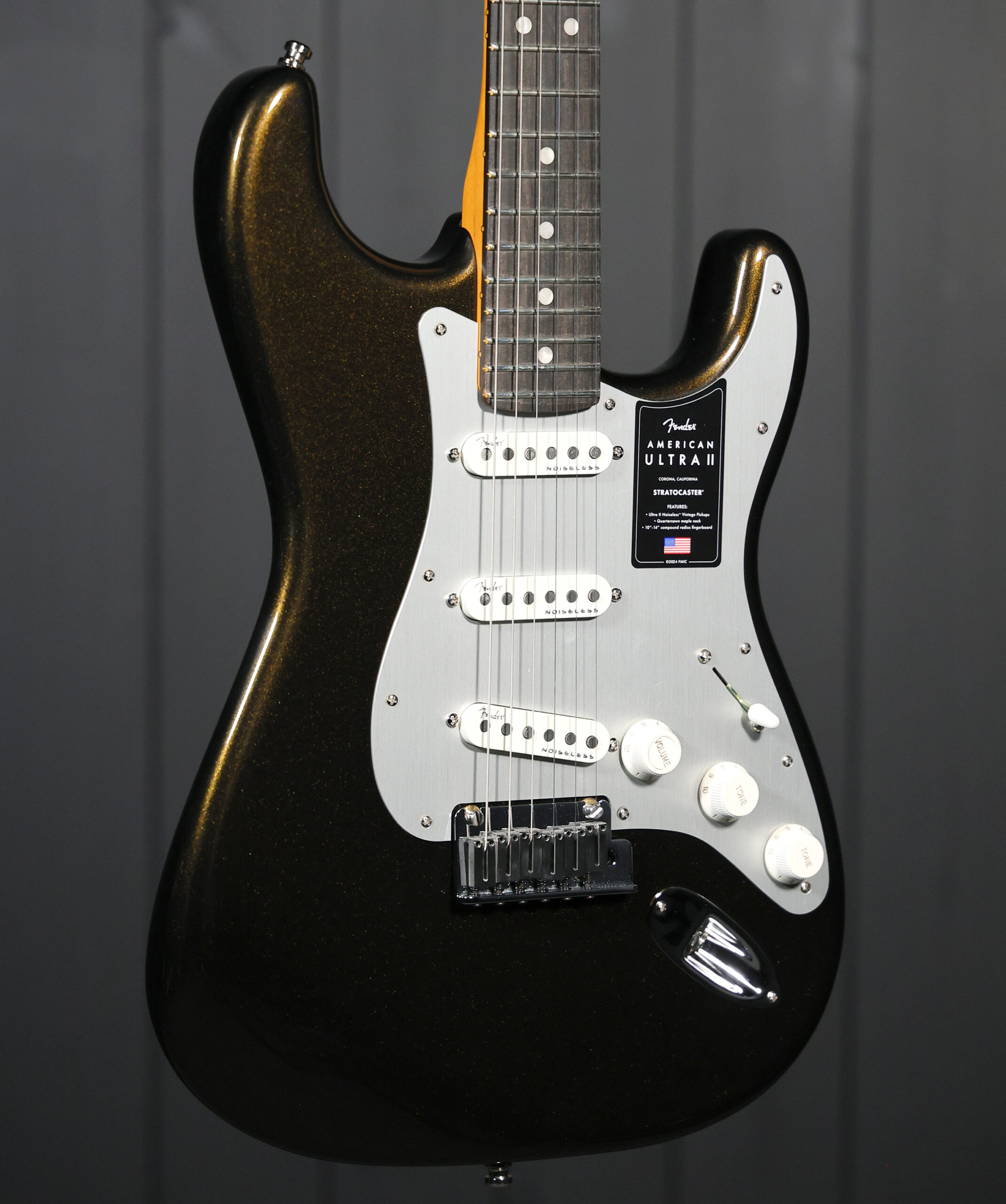 Fender American Ultra II Stratocaster® - Image 2