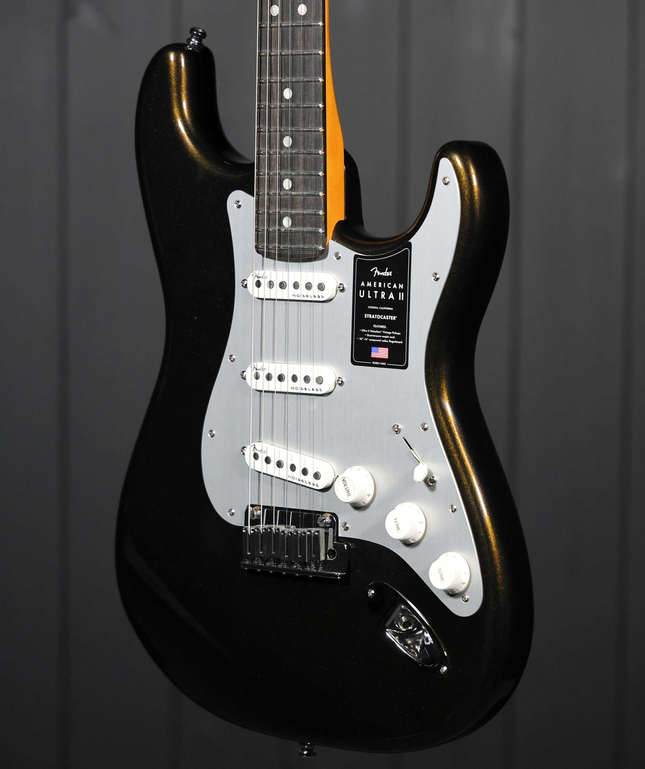 Fender American Ultra II Stratocaster® - Image 3