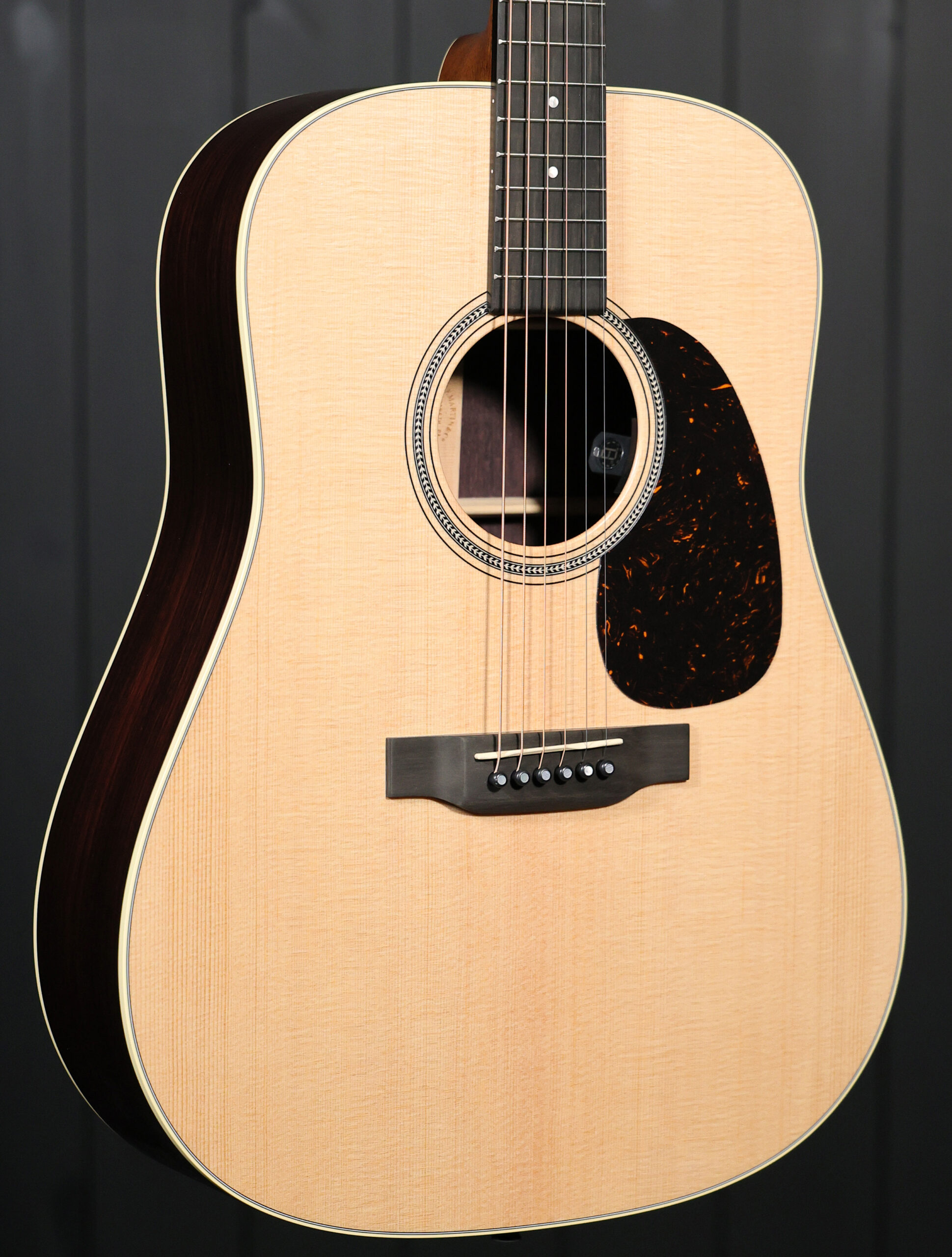 Martin D-16e Rosewood - Image 2