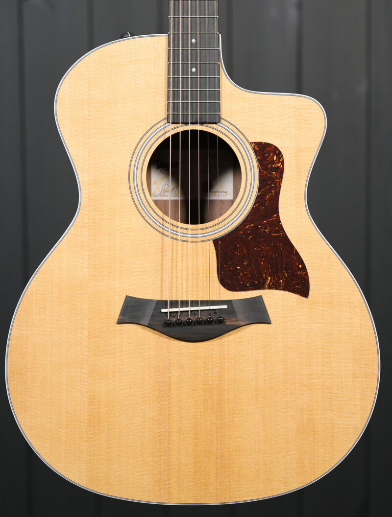 Taylor 214ce
