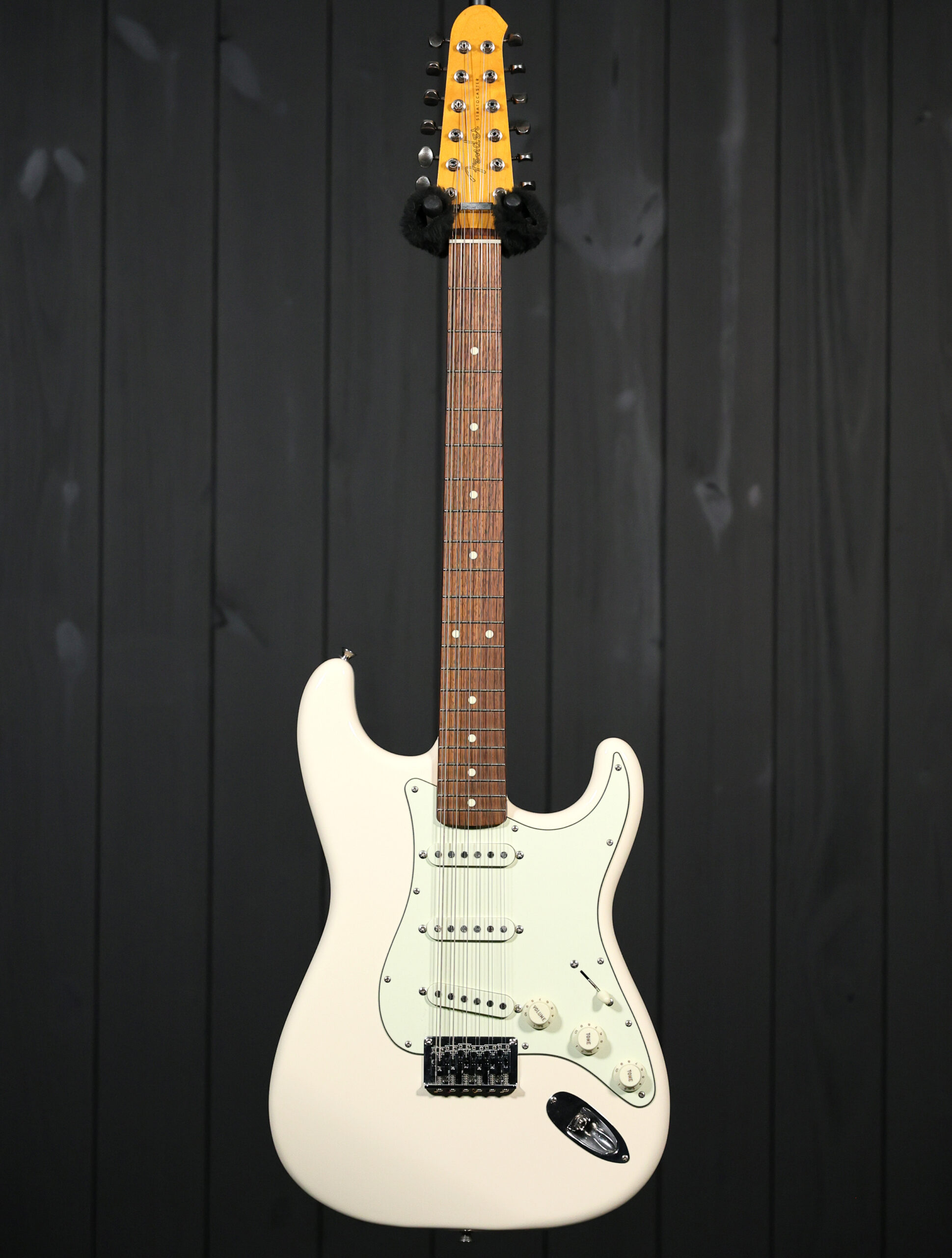 USED Fender 2018 FSR Traditional Stratocaster XII - Image 4