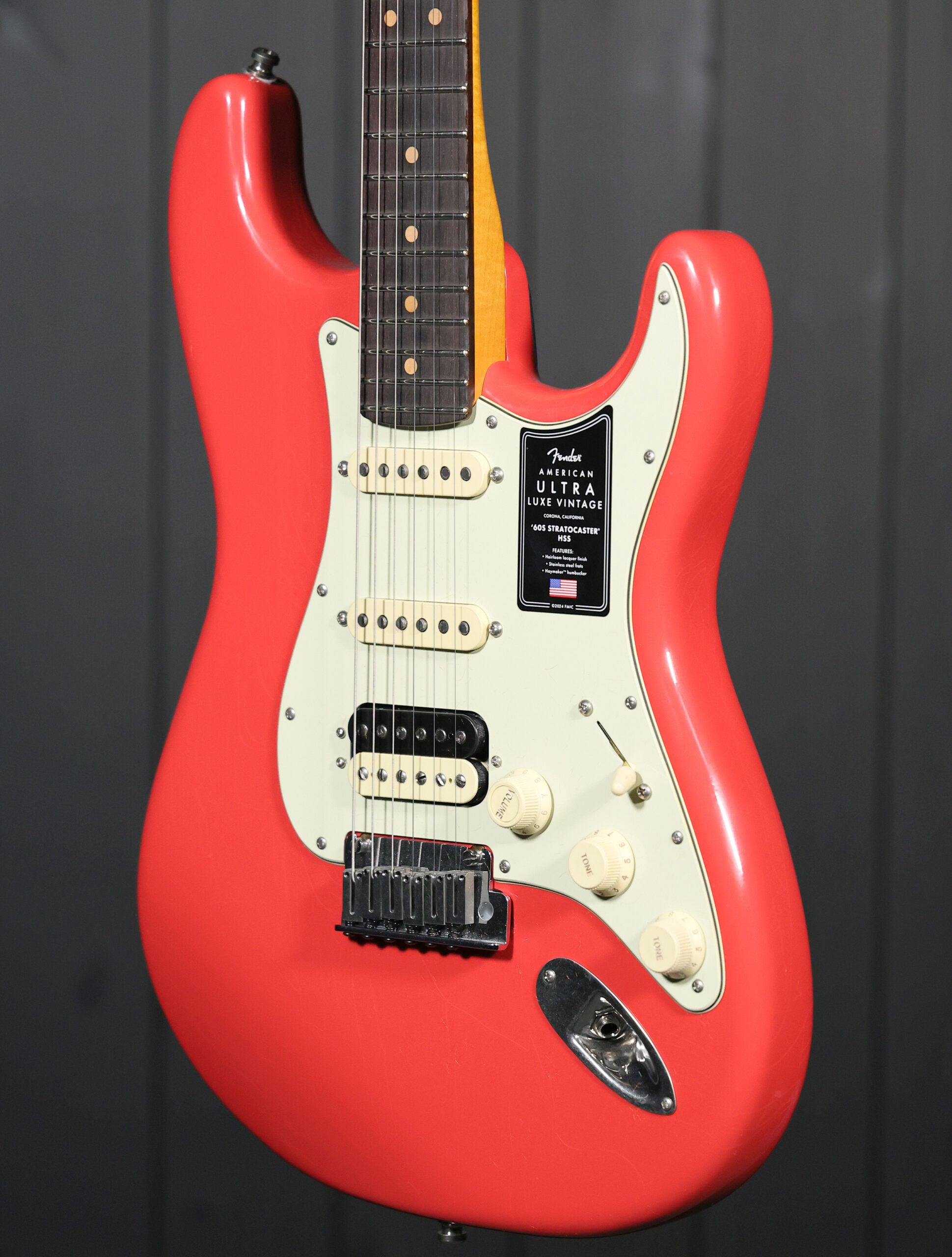 Fender American Ultra Luxe Vintage '60s Stratocaster® HSS - Image 3
