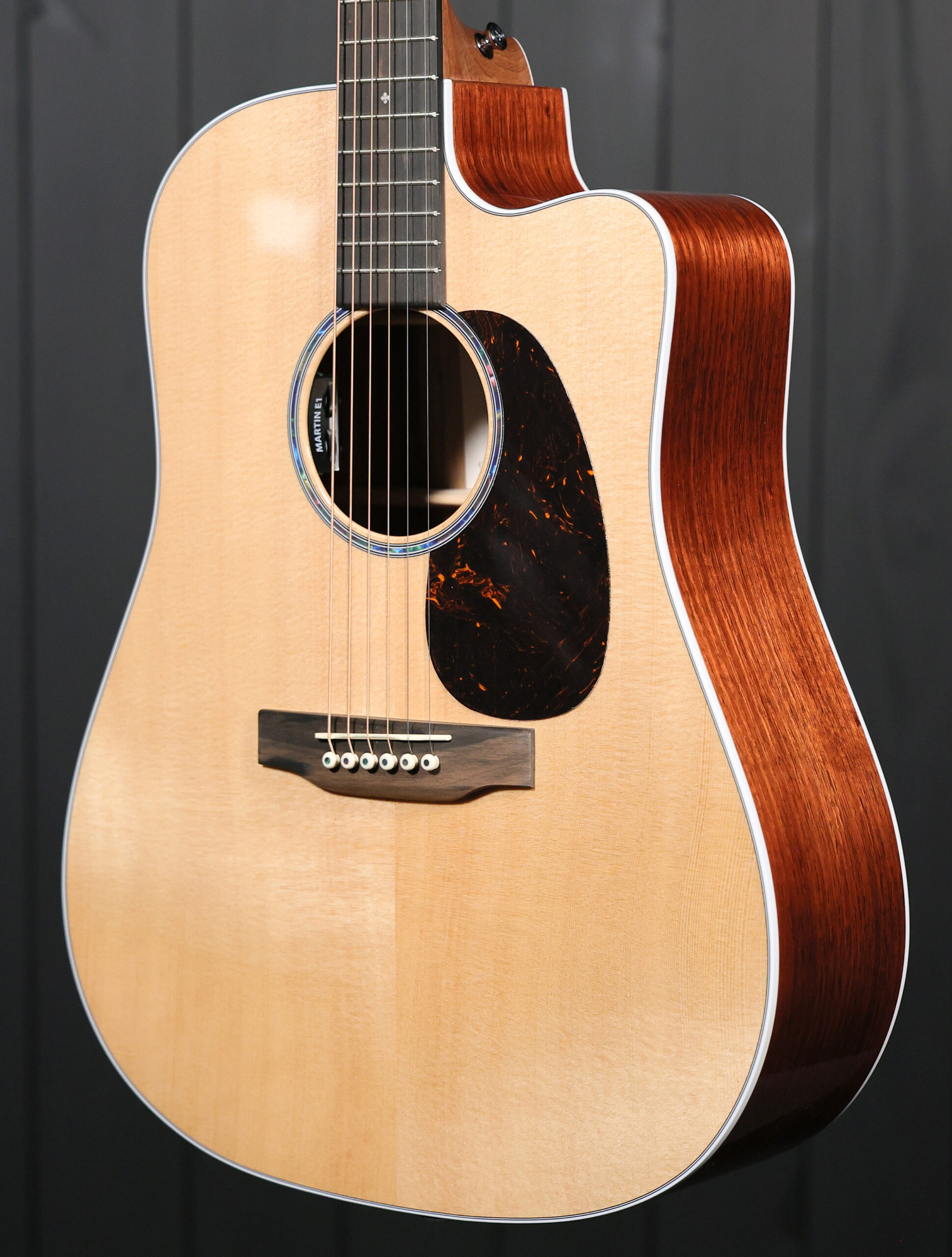 Martin DC-13E Modern - Image 3