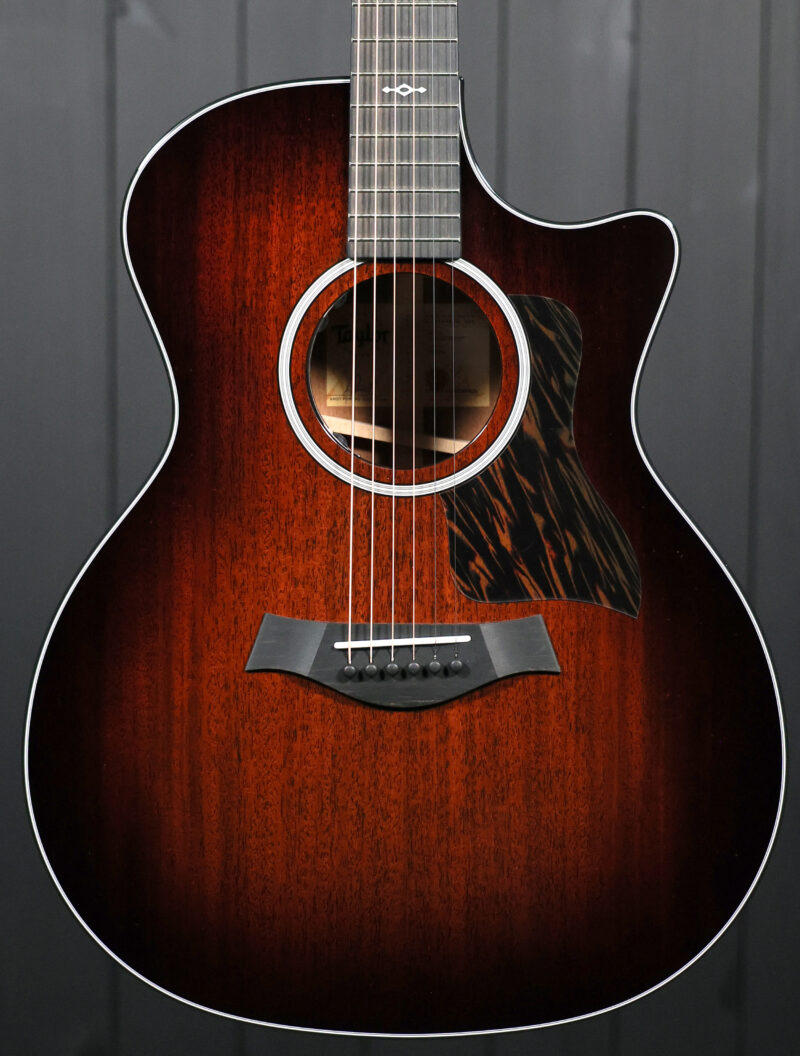 Taylor 324ce