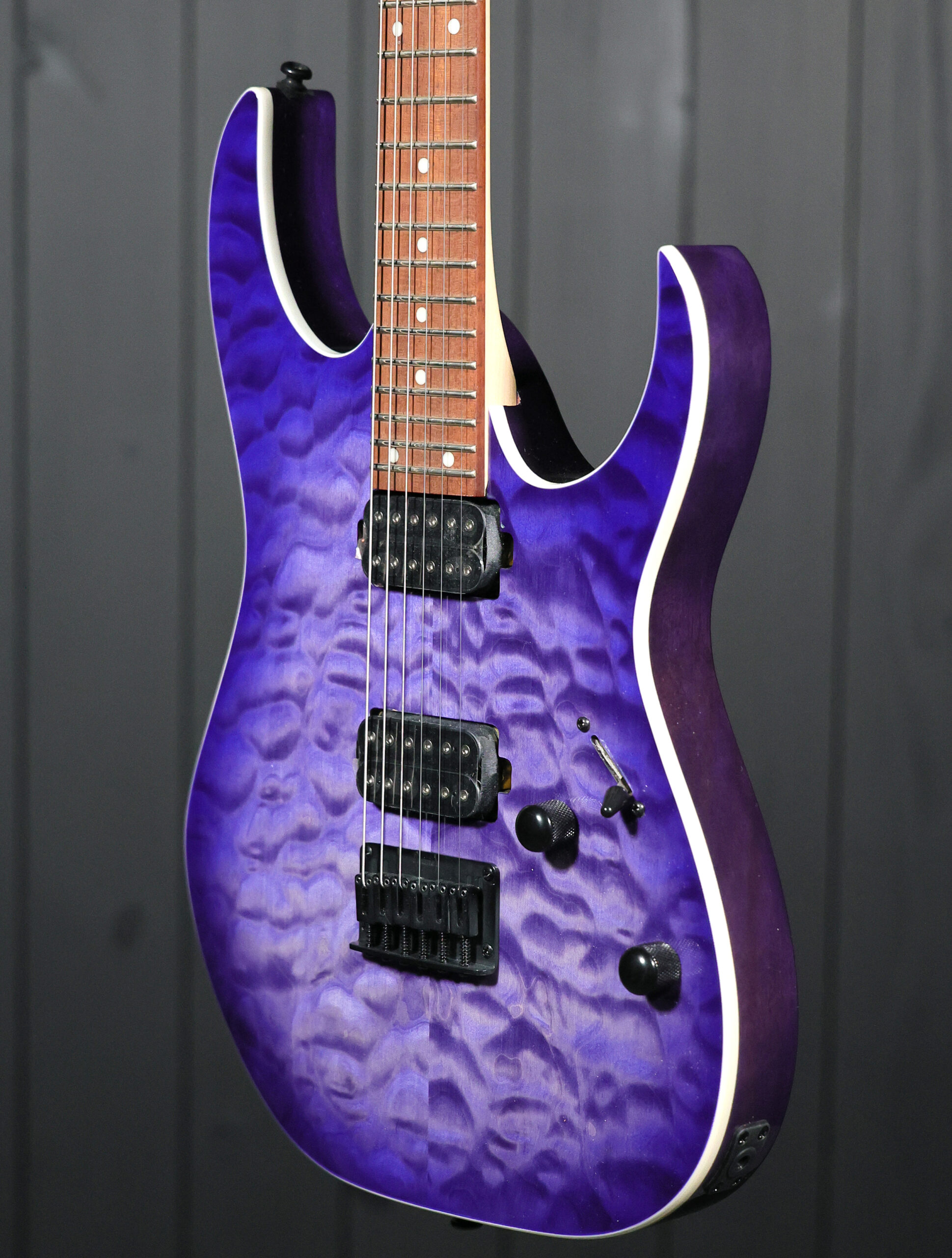 Ibanez RG421QM - Image 3