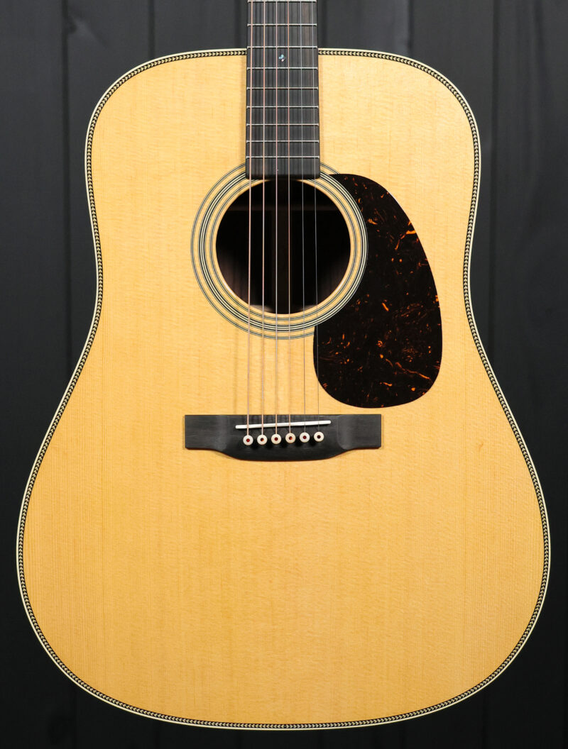 Martin Super HD-28