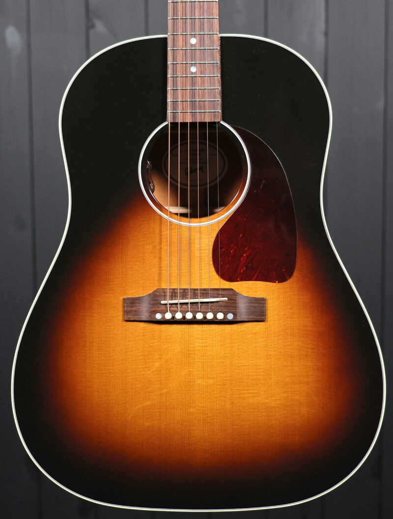 Gibson J-45 Standard