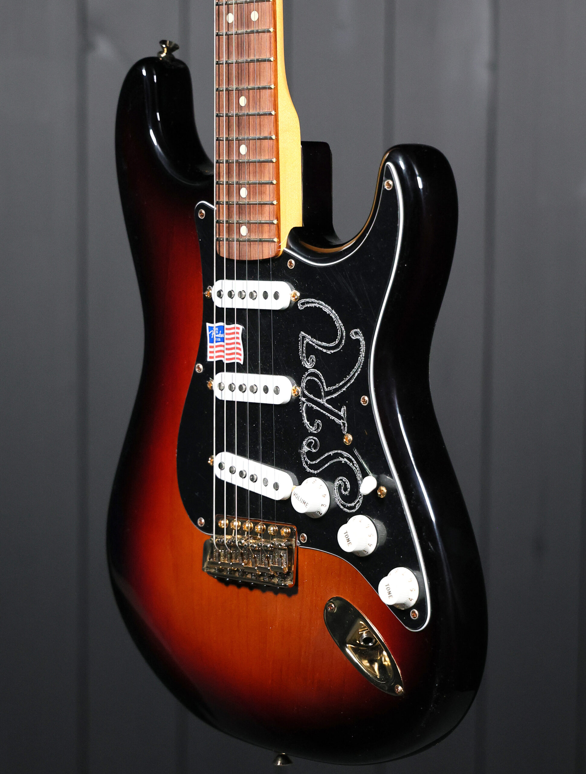 USED Fender 2012 Stevie Ray Vaughan Stratocaster® - Image 3