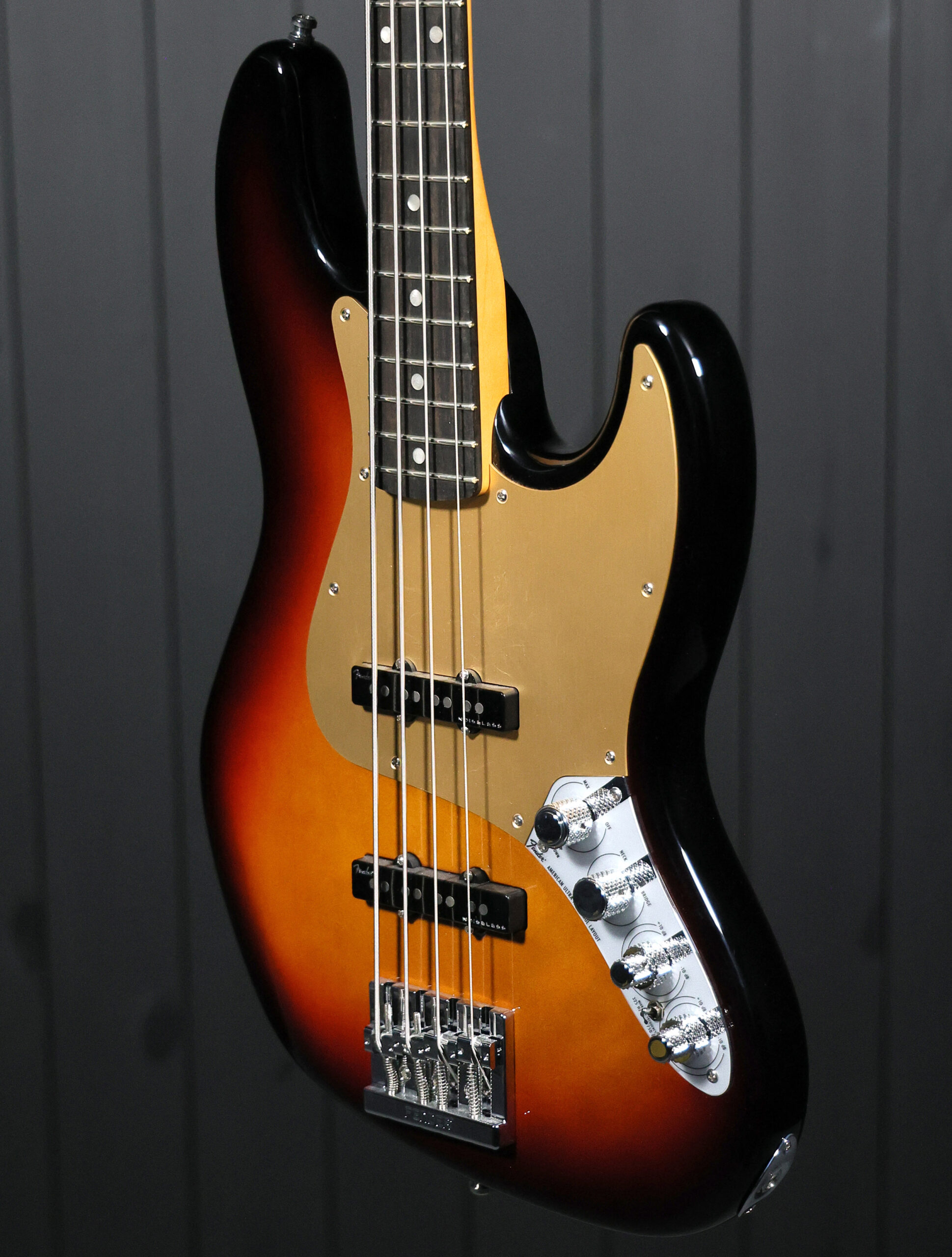 Fender American Ultra II Jazz Bass® - Image 3