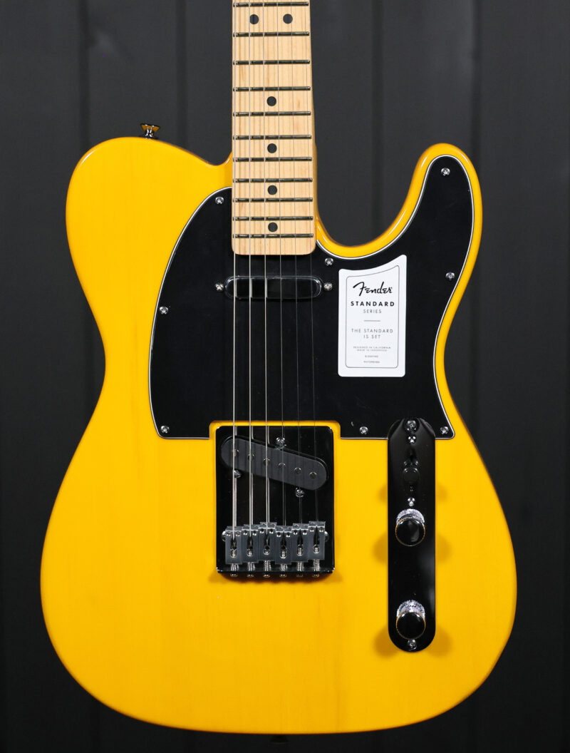 Fender Standard Telecaster®