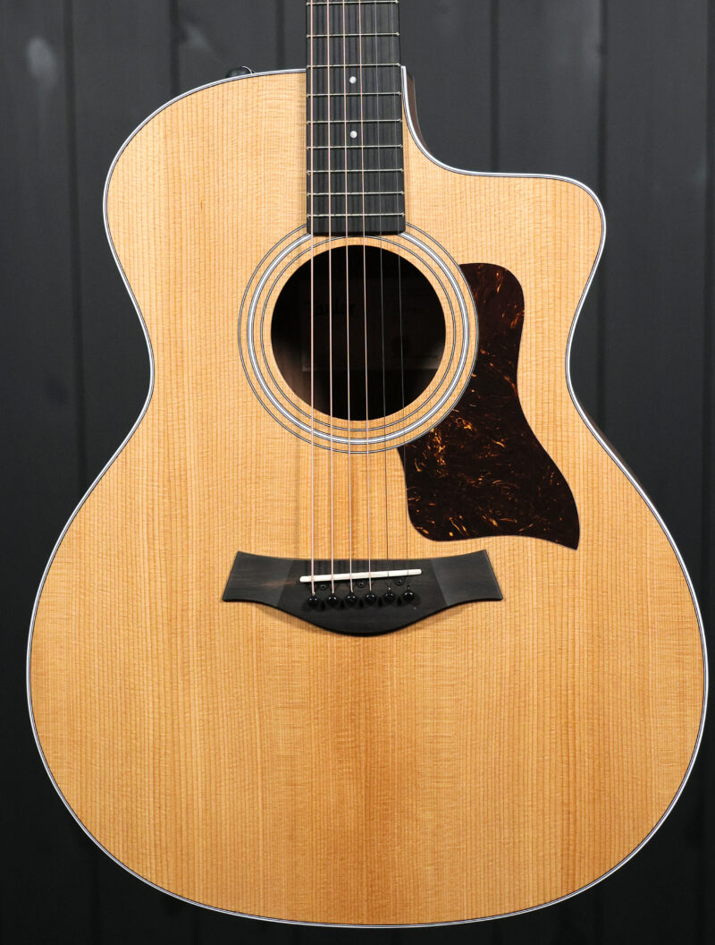Taylor 214ce